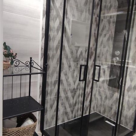 蒙福特·德·莱蒙斯La Casita De Sofia公寓 外观 照片